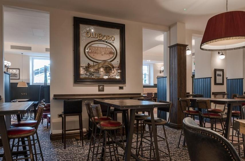 The Old Borough Hotel - Wetherspoon Swords Dış mekan fotoğraf